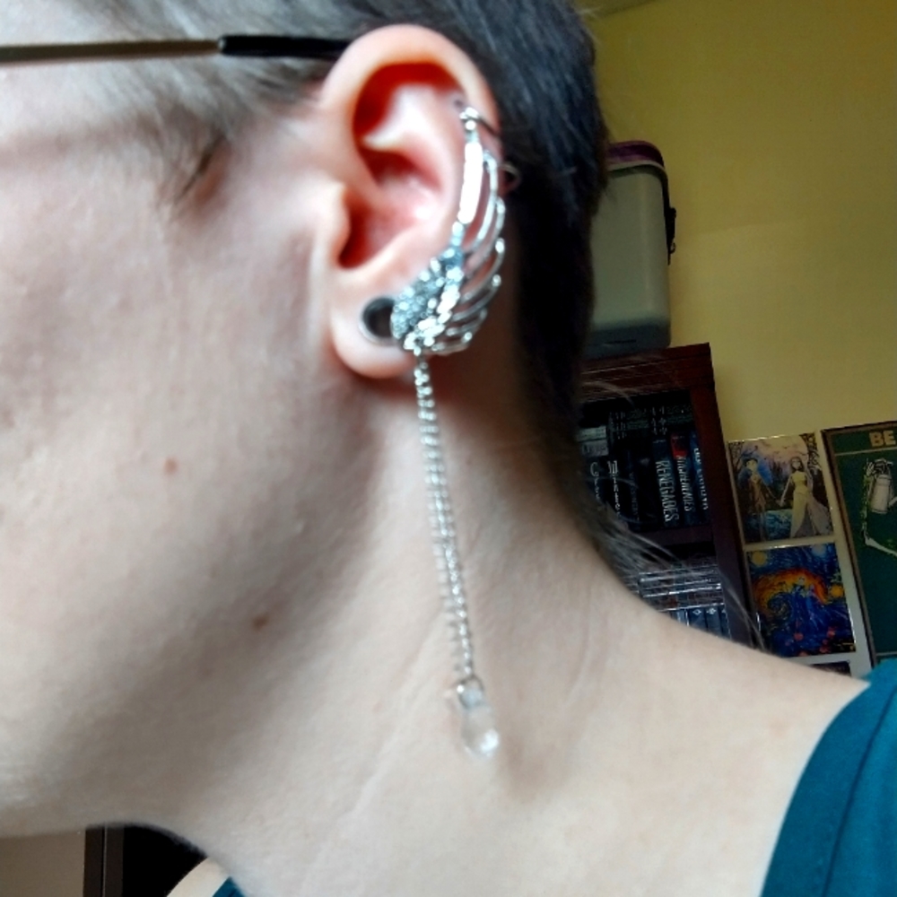 🔥 3/$24 Angel wing earrings